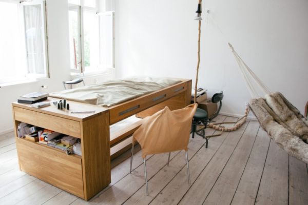 Łóżko i biurko w jednym